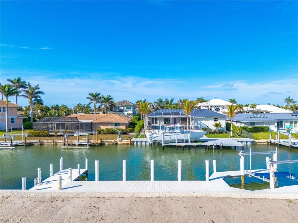 818 Elm Ct, Marco Island, FL 34145-17