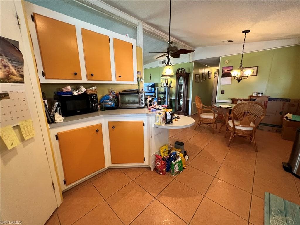 251 Loon Ln 251, Naples, FL 34114-10