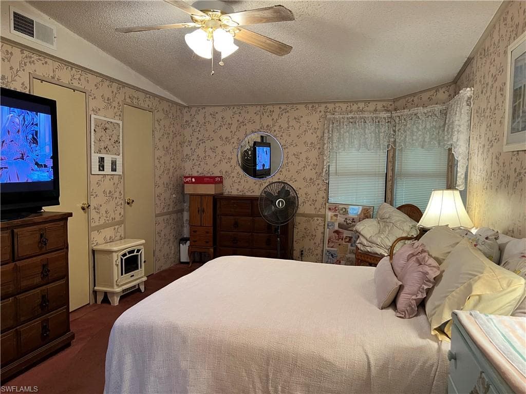251 Loon Ln 251, Naples, FL 34114-19