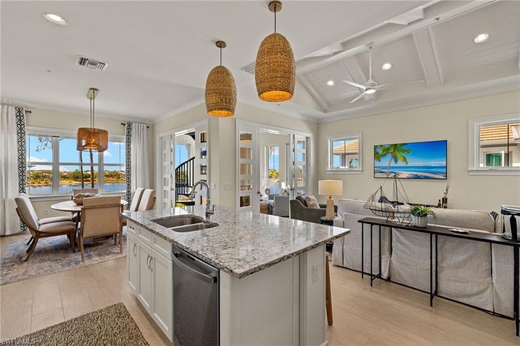 6529 Dominica Dr 201, Naples, FL 34113-3
