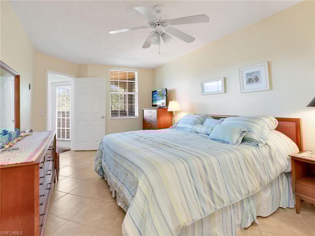 8659 River Homes Ln 1301, Bonita Springs, FL 34135-18
