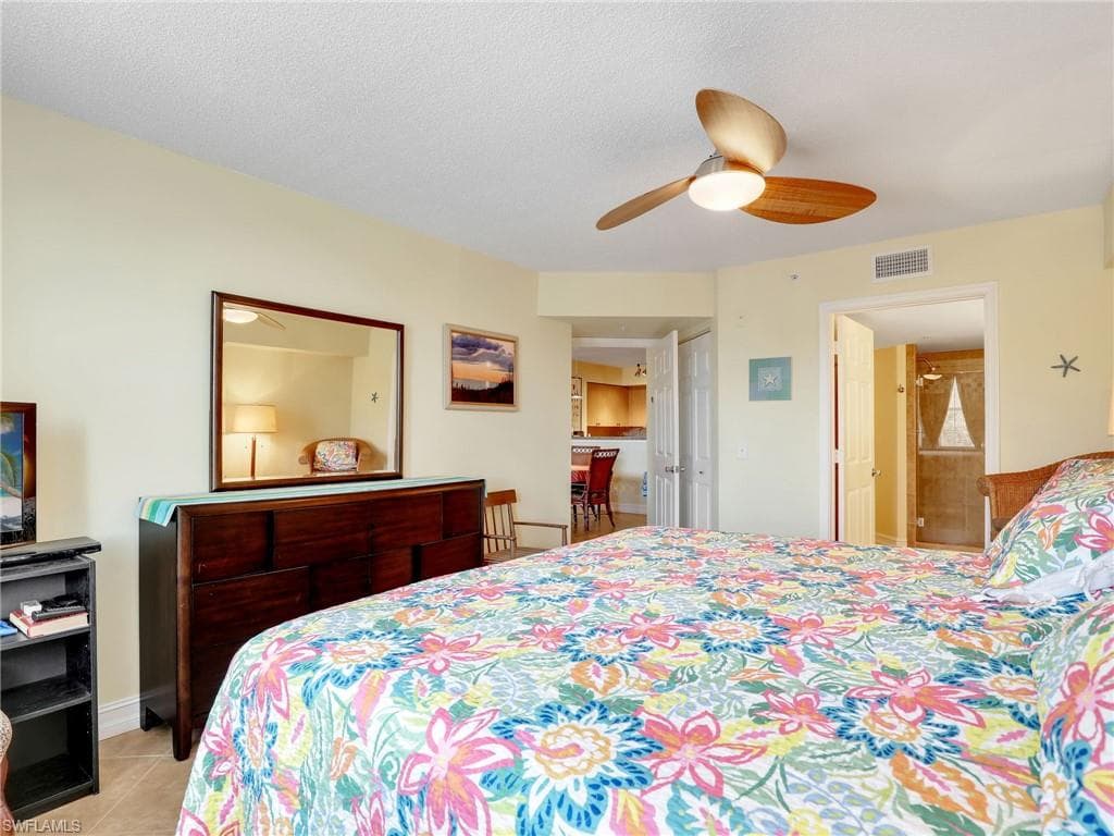 8659 River Homes Ln 1301, Bonita Springs, FL 34135-23