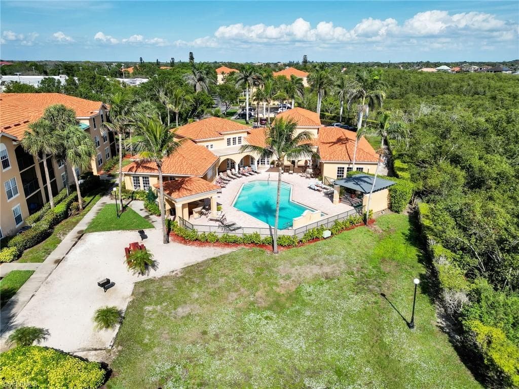 8659 River Homes Ln 1301, Bonita Springs, FL 34135-30