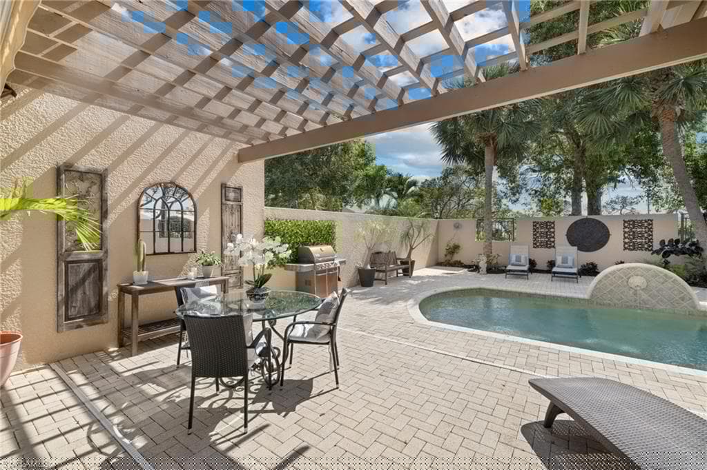 4840 Boulevard Ct, Naples, FL 34103-30