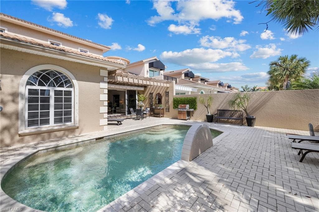 4840 Boulevard Ct, Naples, FL 34103-34
