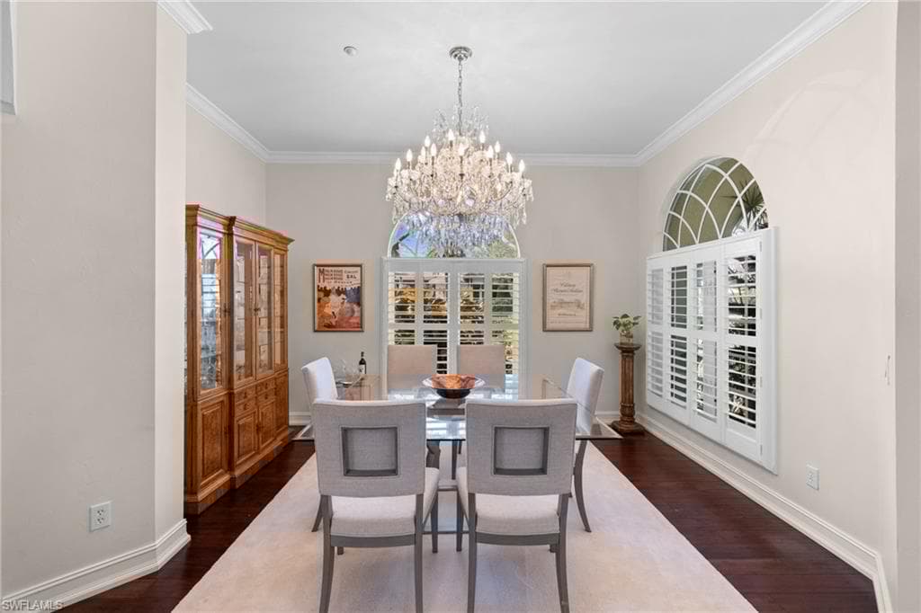 4840 Boulevard Ct, Naples, FL 34103-7