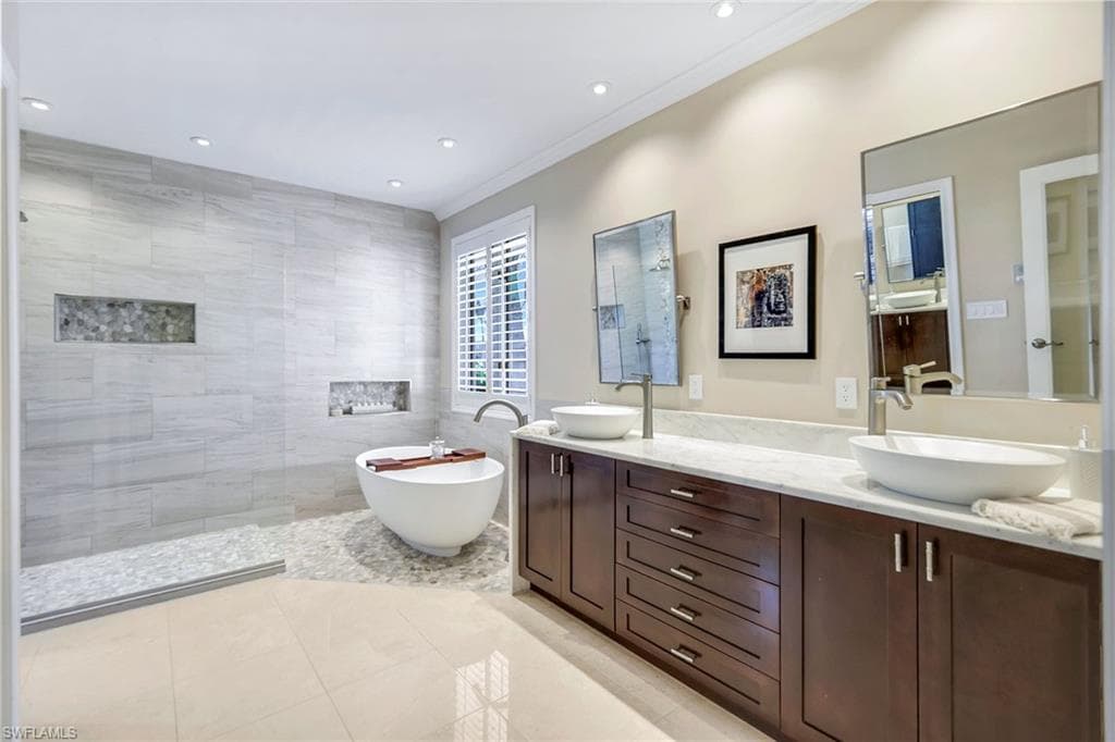 821 Partridge Ct, Marco Island, FL 34145-29