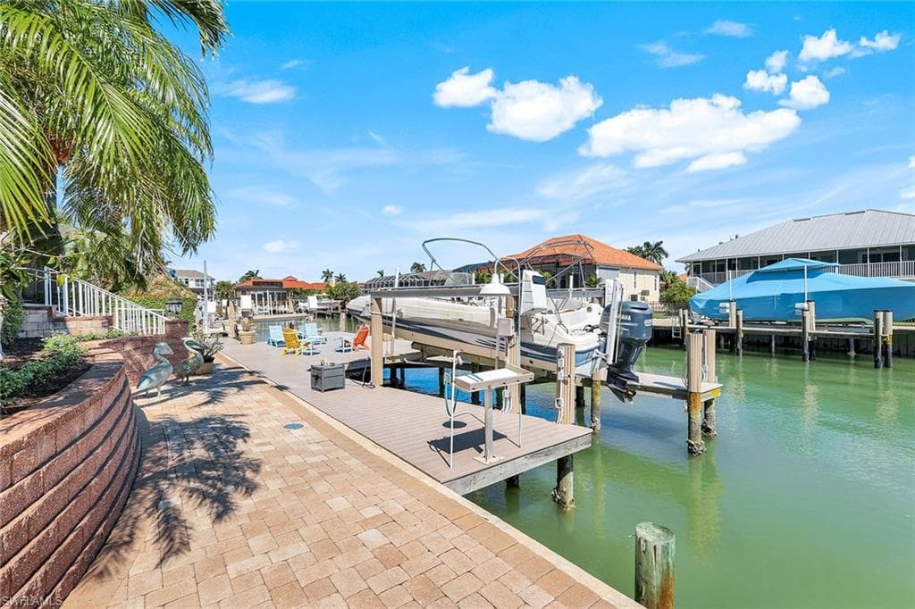 821 Partridge Ct, Marco Island, FL 34145-46