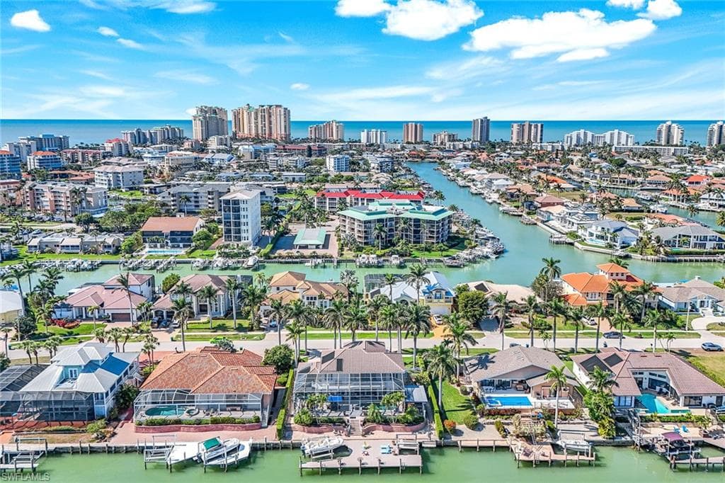 821 Partridge Ct, Marco Island, FL 34145-5