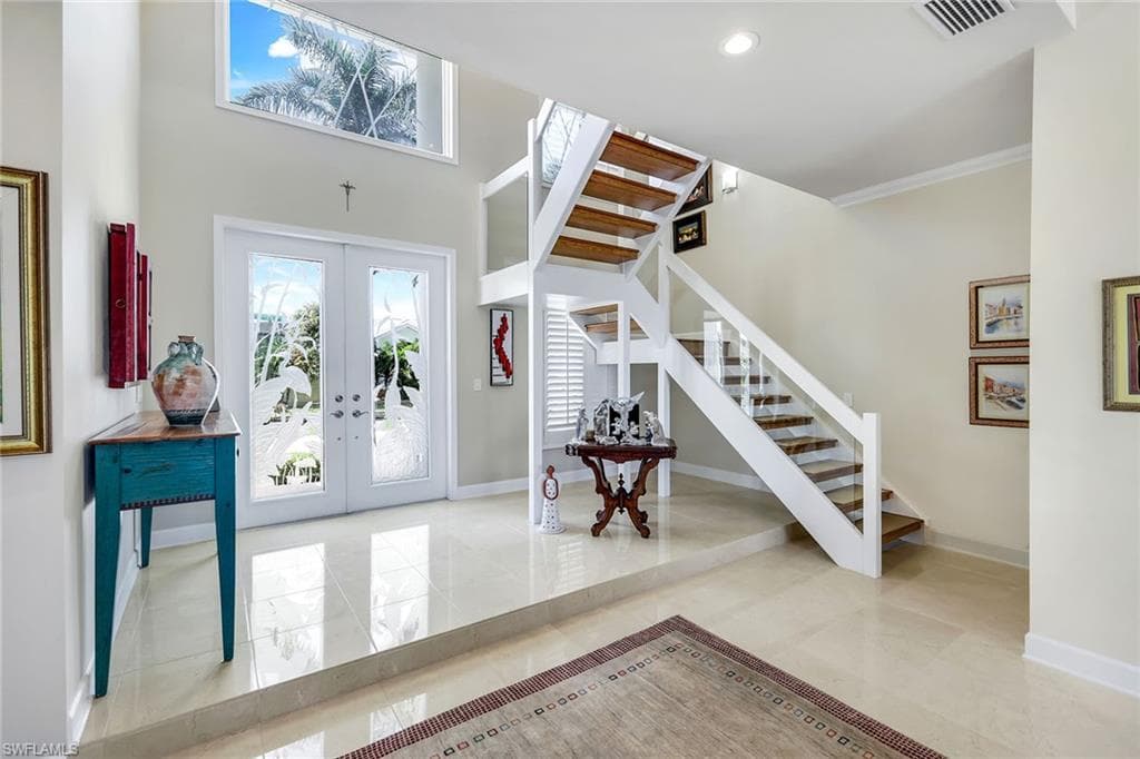 821 Partridge Ct, Marco Island, FL 34145-6