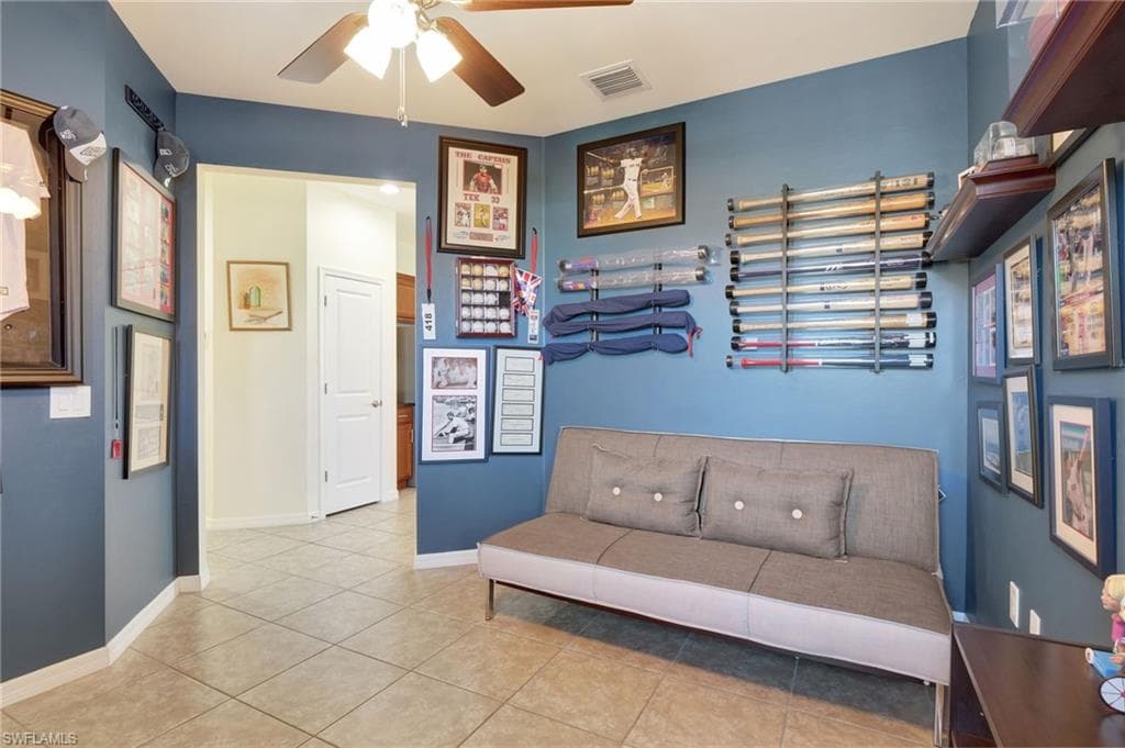 1570 Oceania Dr S, Naples, FL 34113-29
