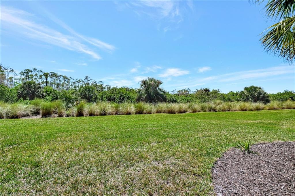 1570 Oceania Dr S, Naples, FL 34113-37