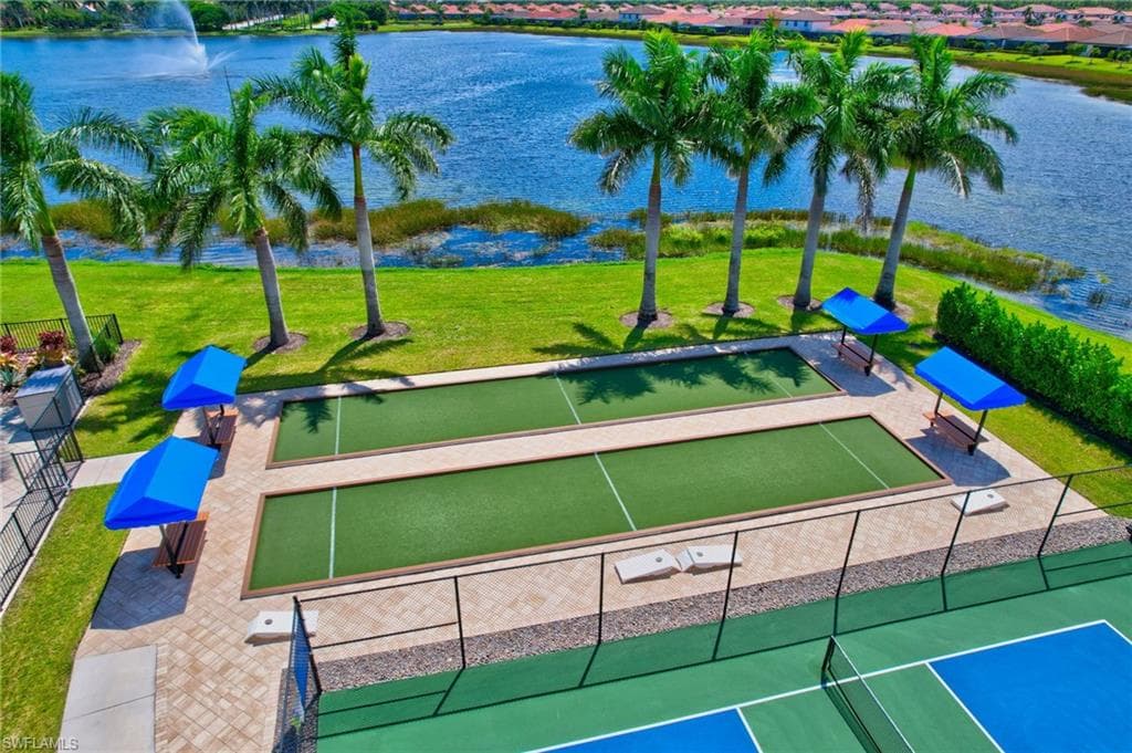 1570 Oceania Dr S, Naples, FL 34113-46
