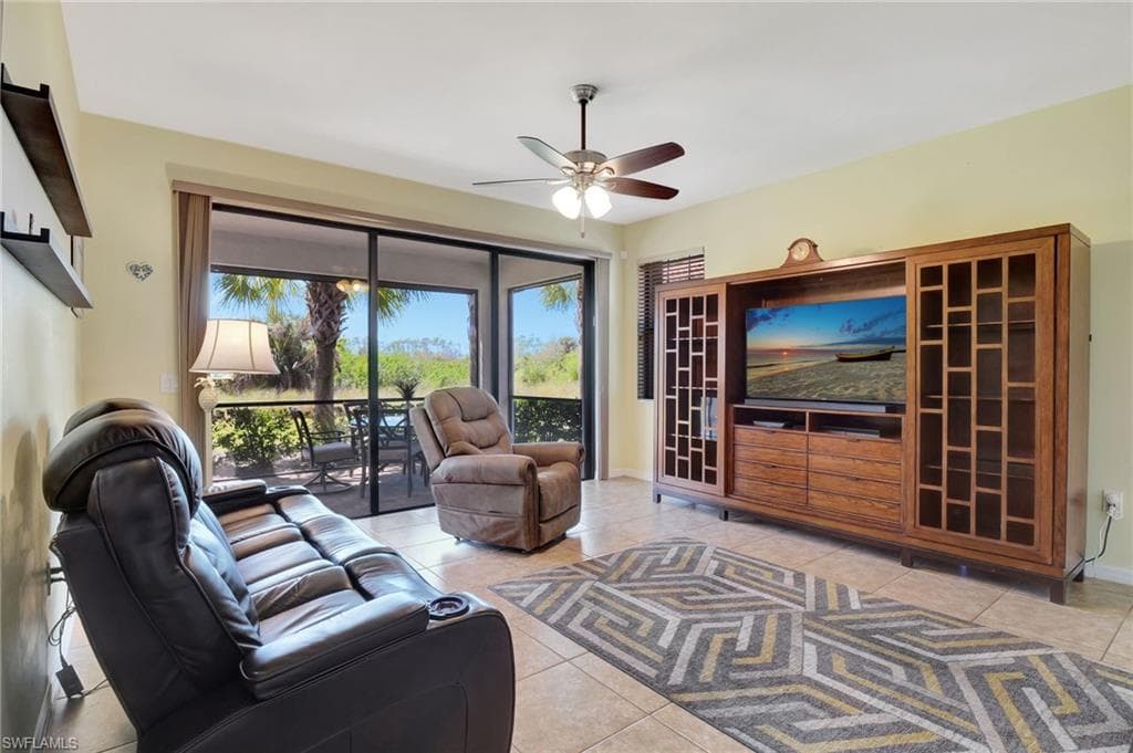 1570 Oceania Dr S, Naples, FL 34113-5