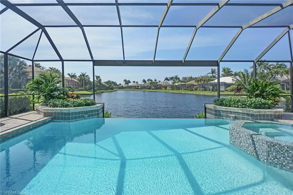 8007 Tiger Lily Dr, Naples, FL 34113-5