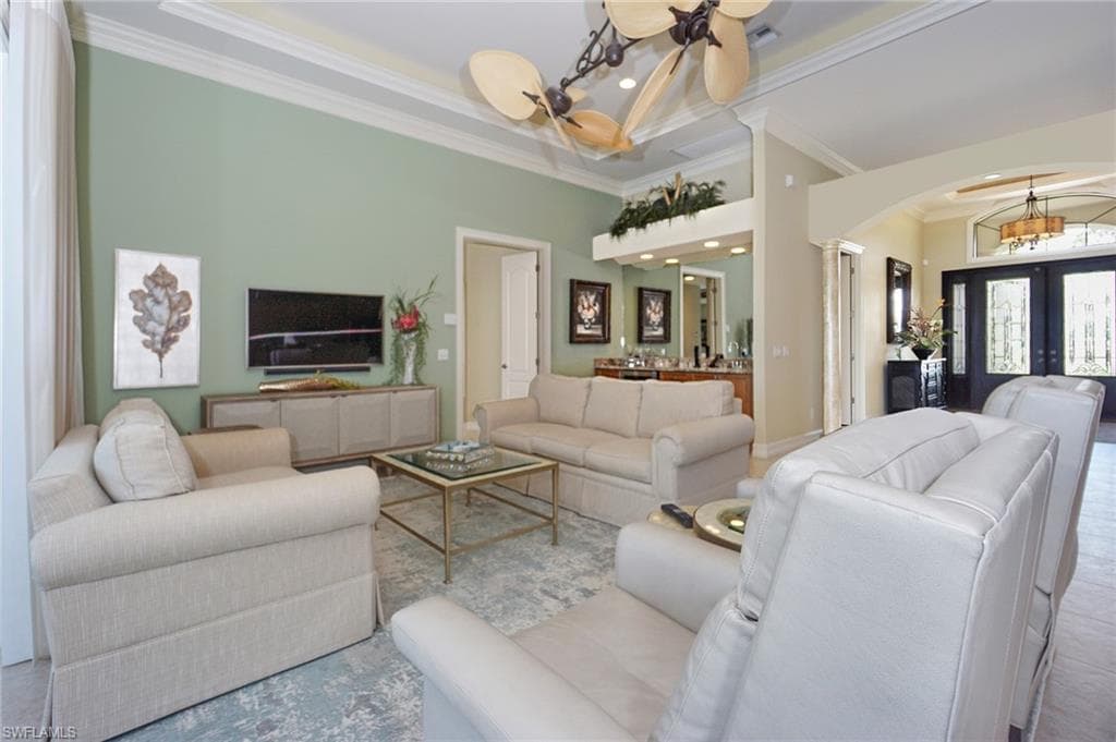 8007 Tiger Lily Dr, Naples, FL 34113-8