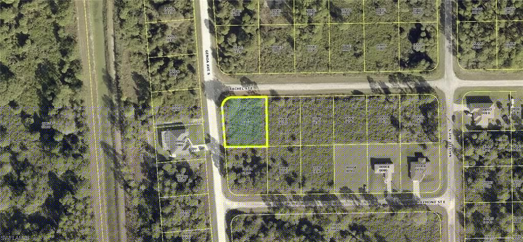 1106 Rachel St E, Lehigh Acres, FL 33974-3