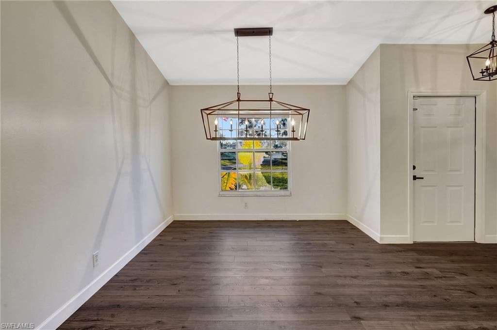 4810 12th St NE, Naples, FL 34120-14