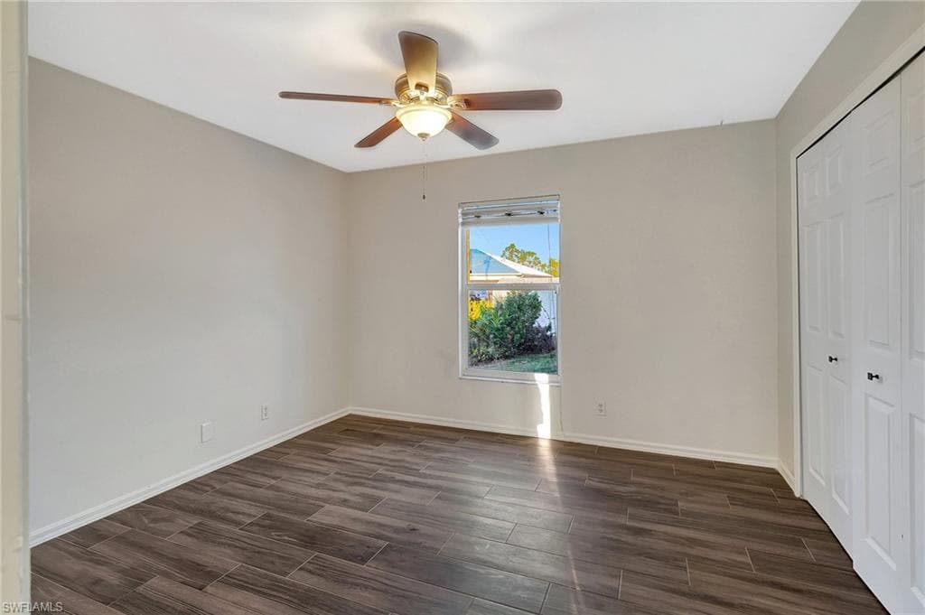 4810 12th St NE, Naples, FL 34120-34
