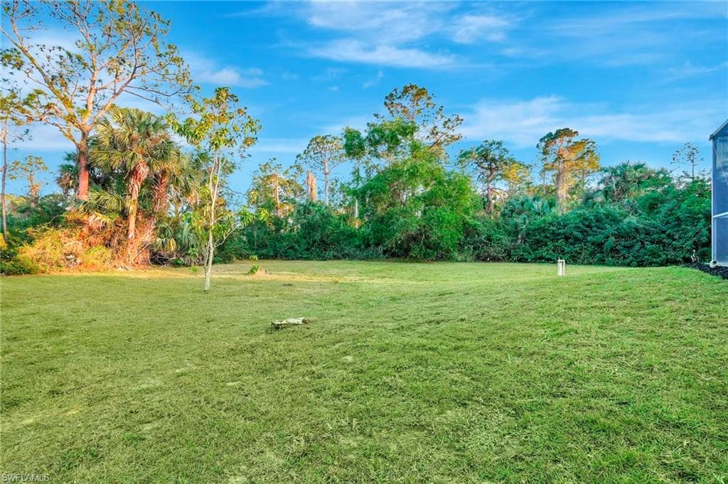 4810 12th St NE, Naples, FL 34120-41