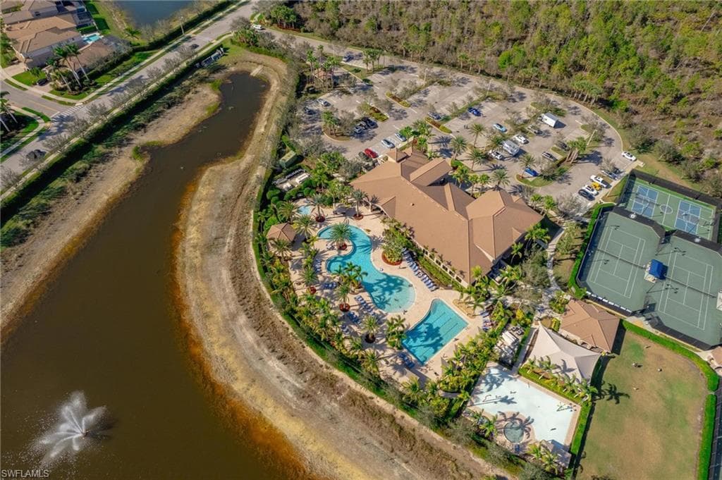 2866 Cinnamon Bay Cir, Naples, FL 34119-35