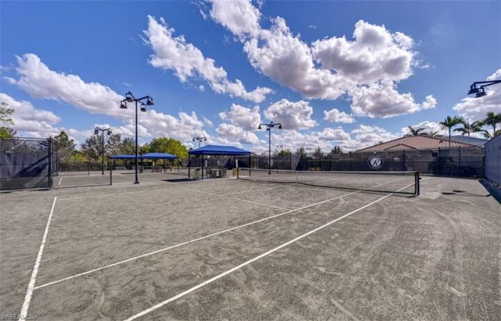 2866 Cinnamon Bay Cir, Naples, FL 34119-47