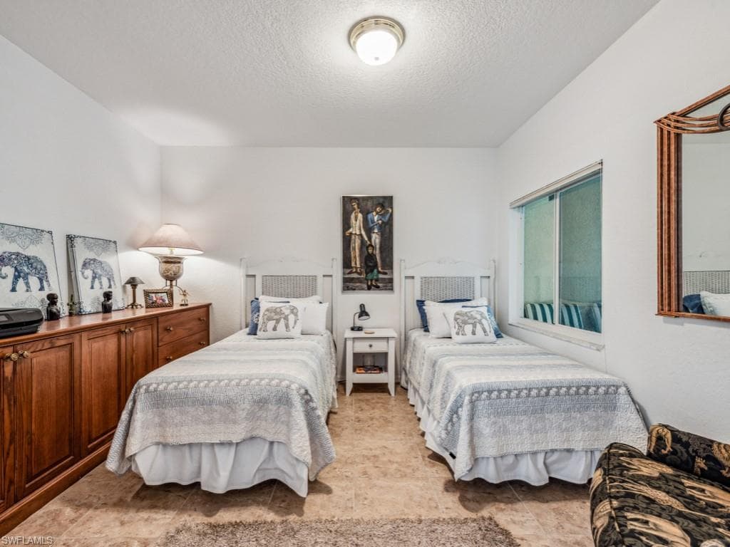 7702 Pebble Creek Cir 201, Naples, FL 34108-13