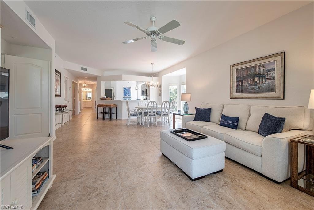 7702 Pebble Creek Cir 201, Naples, FL 34108-5