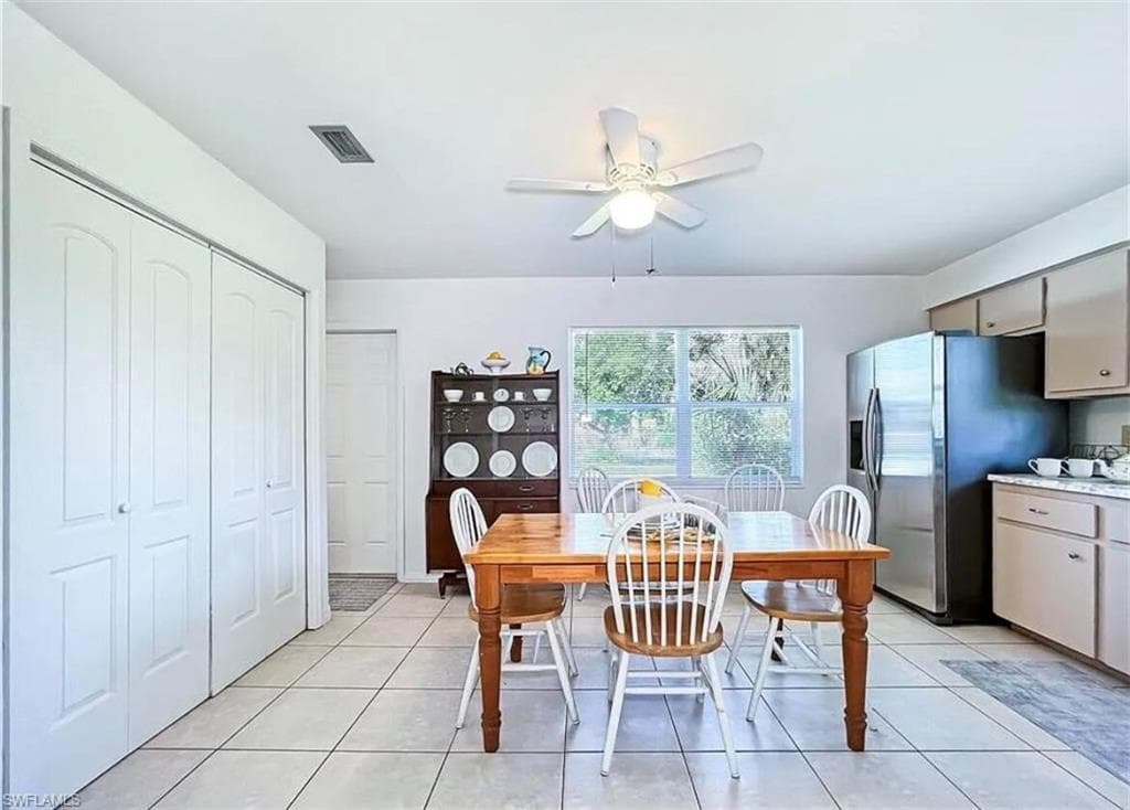 2117 Gardenia Cir, North Fort Myers, FL 33917-6