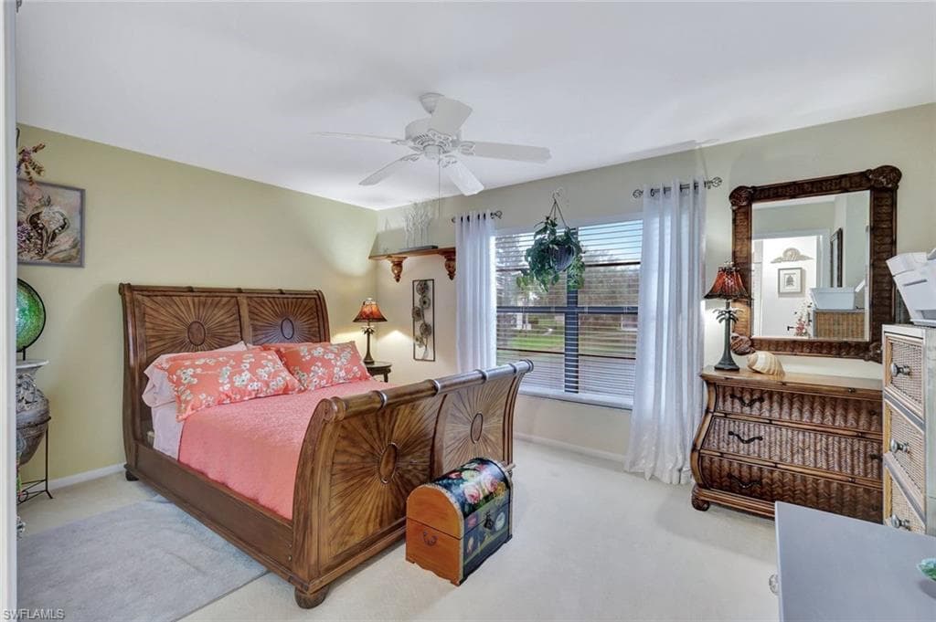 940 Palm View Dr 117, Naples, FL 34110-19