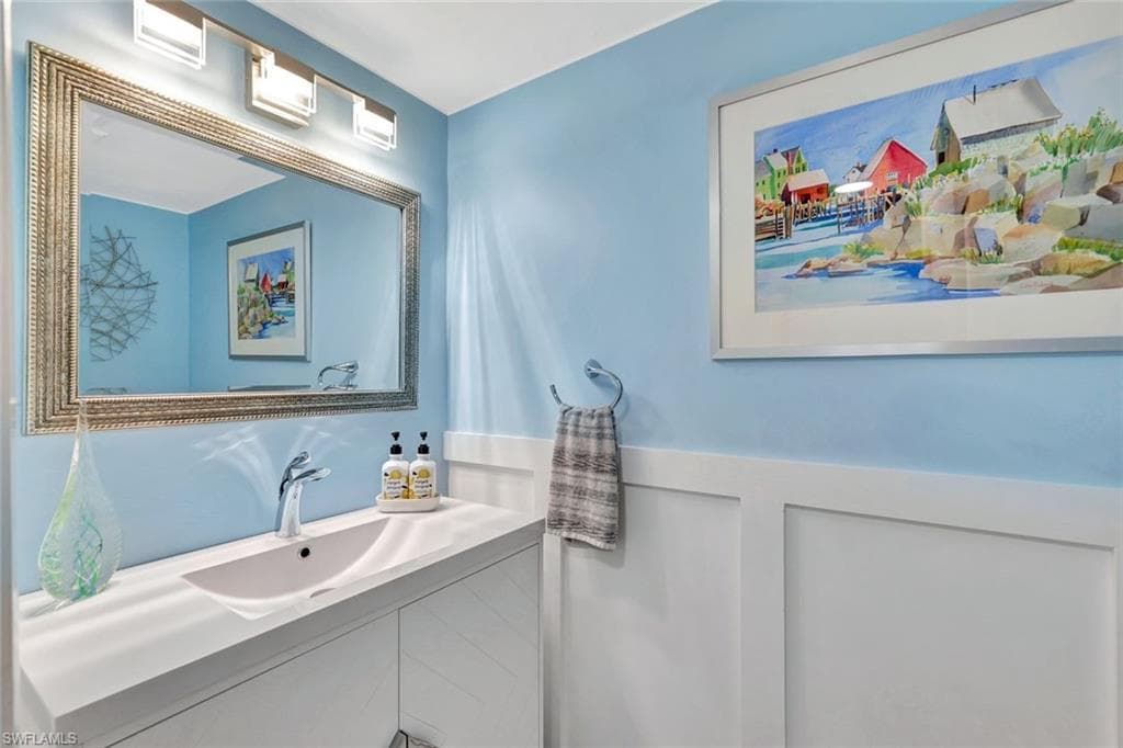 940 Palm View Dr 117, Naples, FL 34110-20