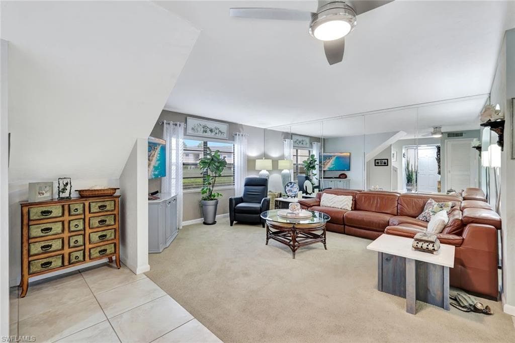 940 Palm View Dr 117, Naples, FL 34110-5