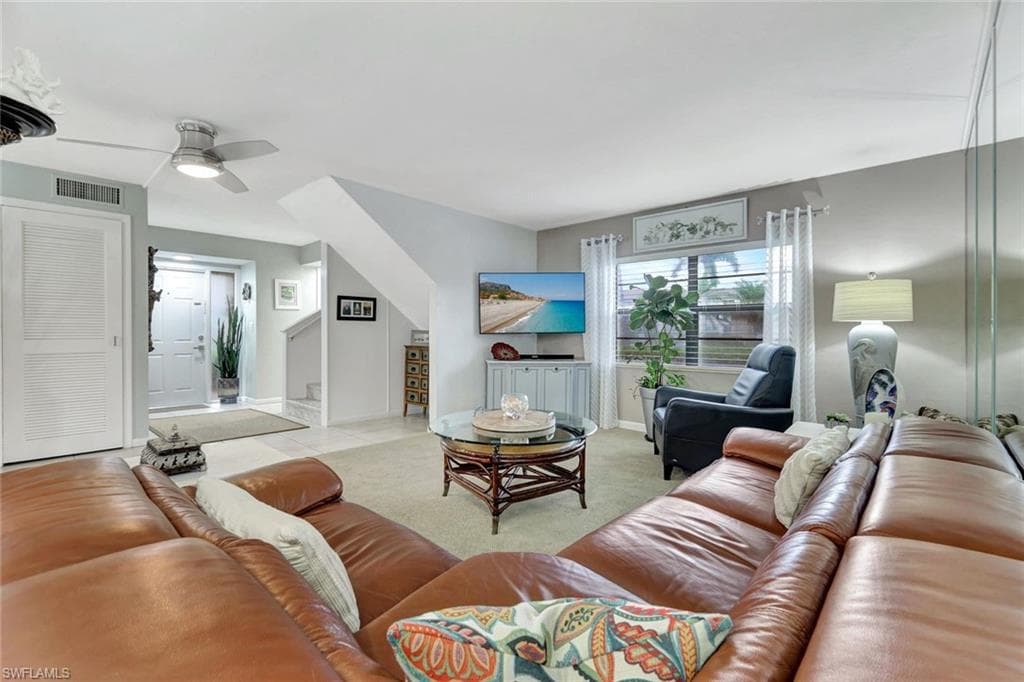 940 Palm View Dr 117, Naples, FL 34110-7
