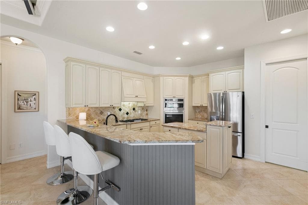 459 Persian Ct, Marco Island, FL 34145-10