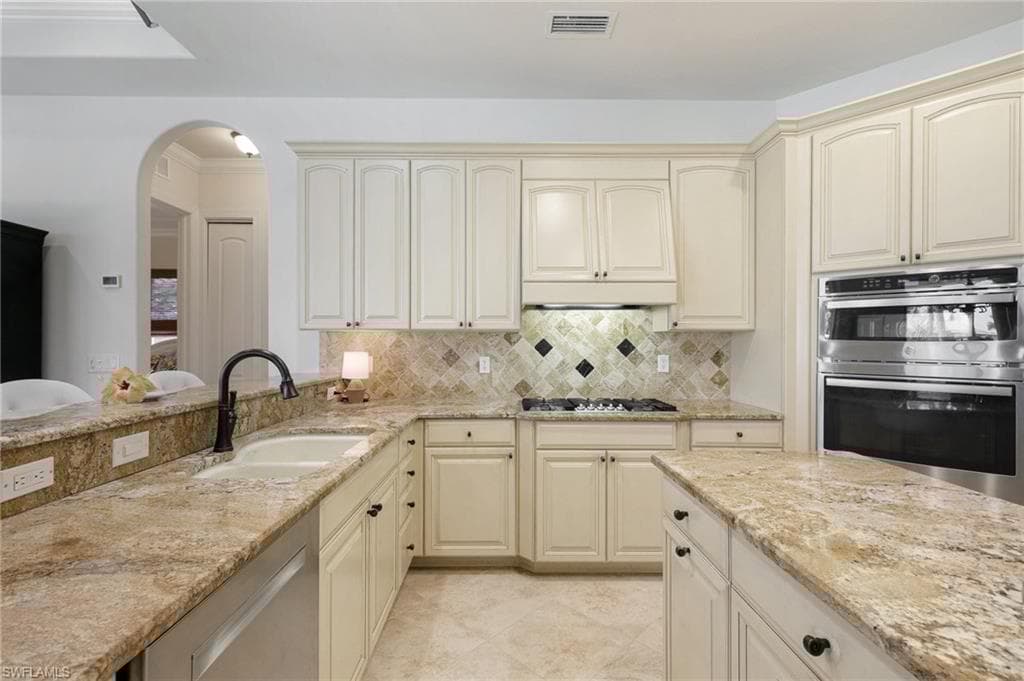 459 Persian Ct, Marco Island, FL 34145-14