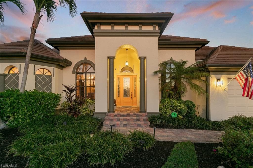 459 Persian Ct, Marco Island, FL 34145-3