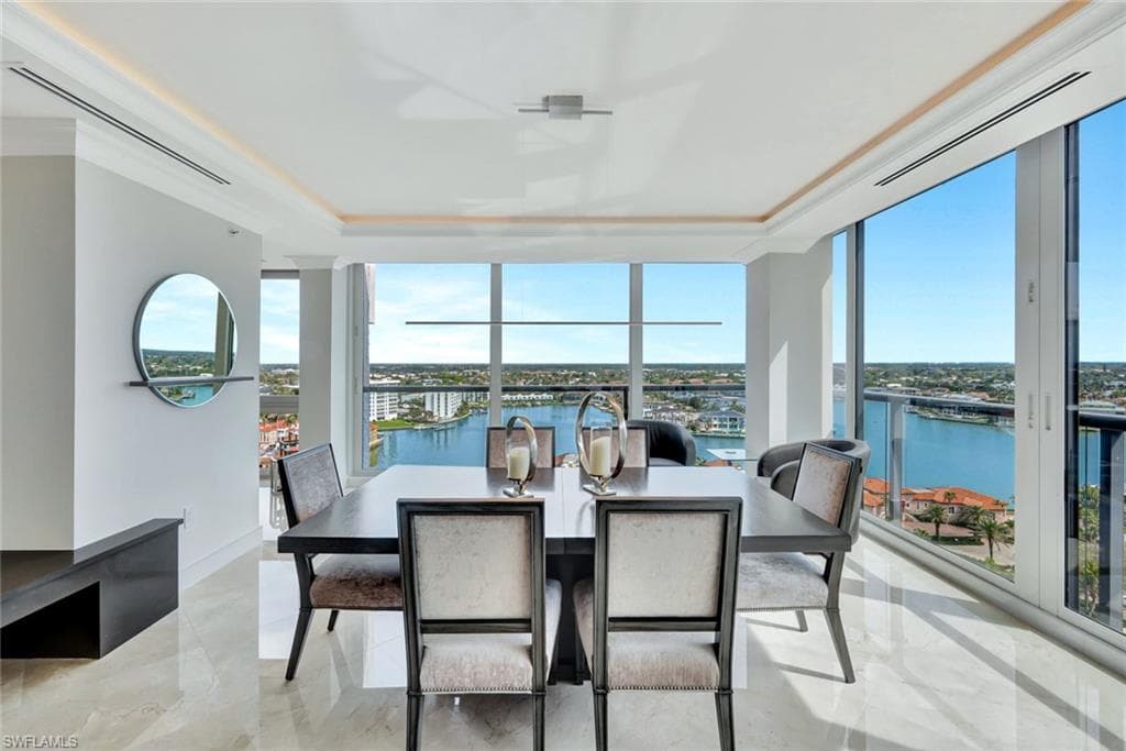 4031 Gulf Shore Blvd N Ph-14f, Naples, FL 34103-4
