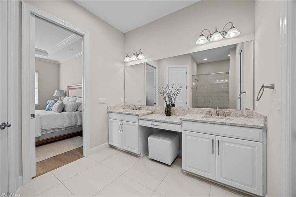 9657 Montelanico Loop 201, Naples, FL 34119-21