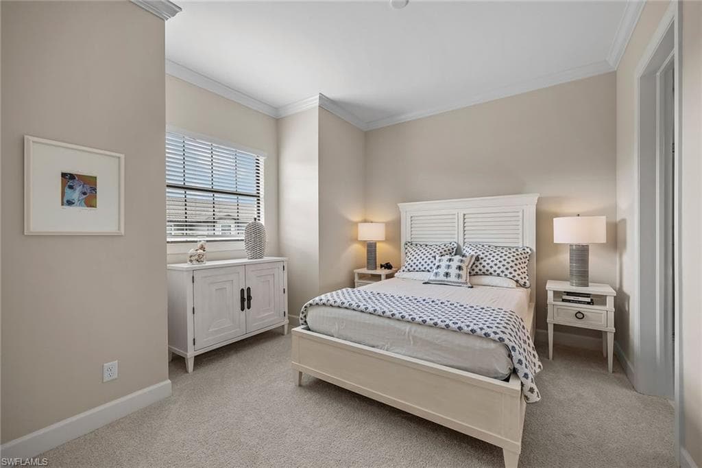 9657 Montelanico Loop 201, Naples, FL 34119-25