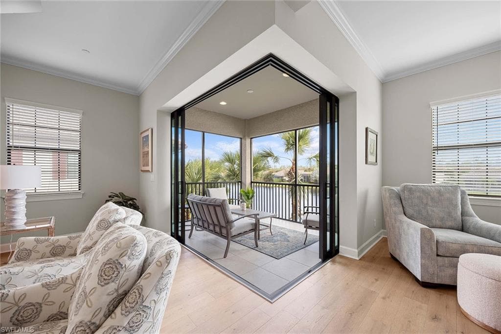 9657 Montelanico Loop 201, Naples, FL 34119-30
