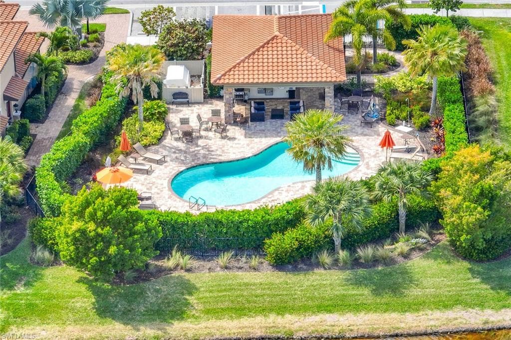 9657 Montelanico Loop 201, Naples, FL 34119-34