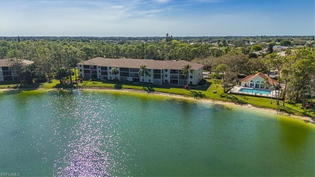 5708 Deauville Cir J301, Naples, FL 34112-30