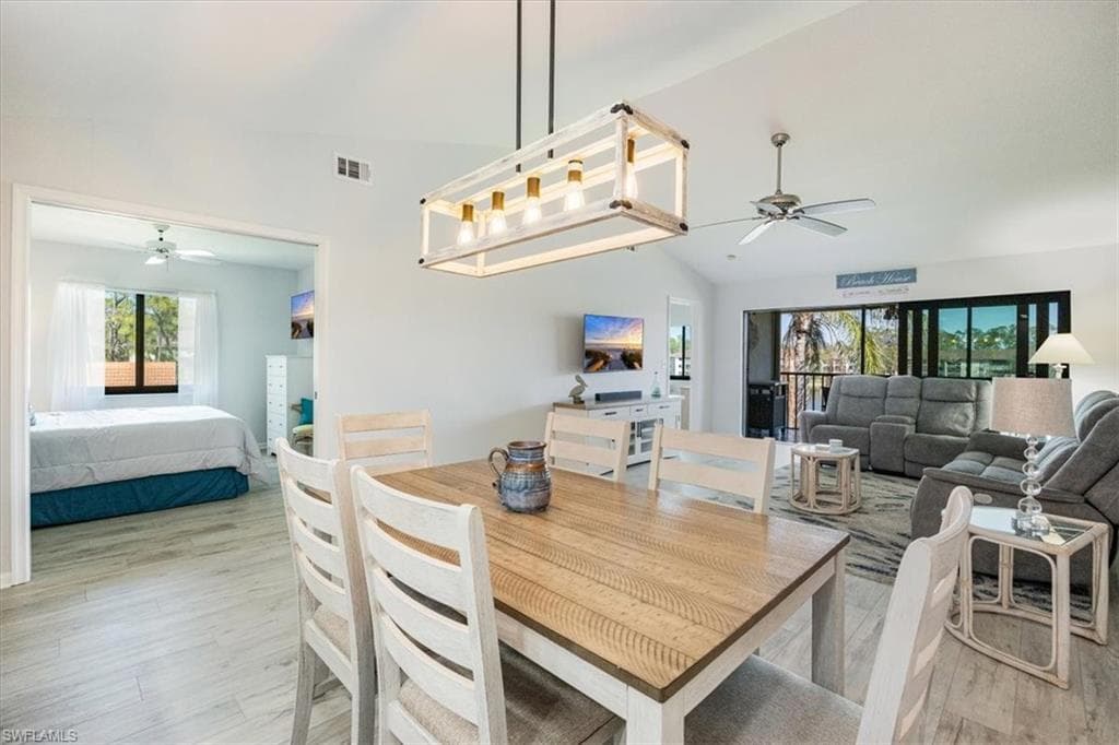 5708 Deauville Cir J301, Naples, FL 34112-6