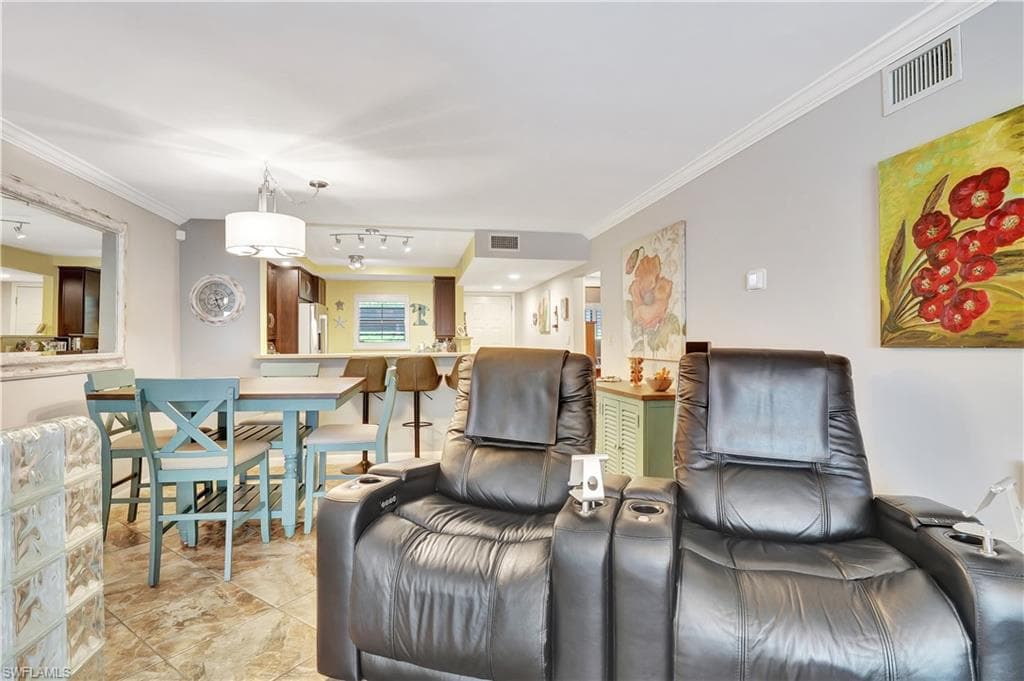 9395 Pennsylvania Ave 2, Bonita Springs, FL 34135-9