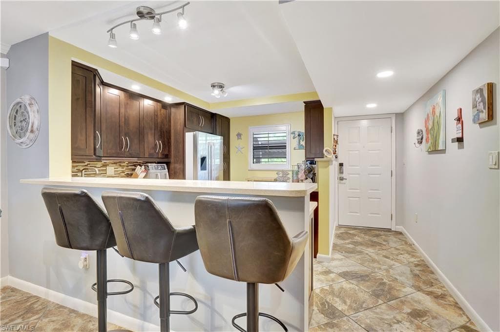 9395 Pennsylvania Ave 2, Bonita Springs, FL 34135-11