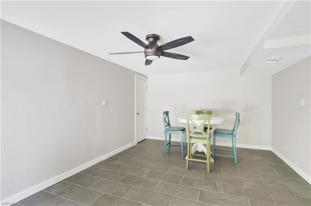 9395 Pennsylvania Ave 2, Bonita Springs, FL 34135-30