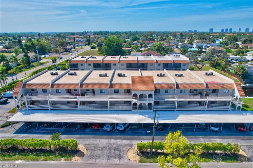9395 Pennsylvania Ave 2, Bonita Springs, FL 34135-39