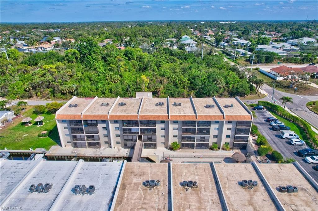 9395 Pennsylvania Ave 2, Bonita Springs, FL 34135-43
