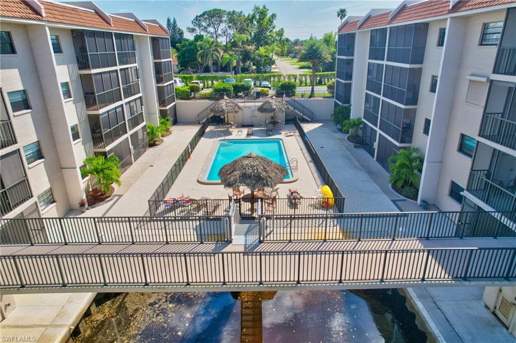 9395 Pennsylvania Ave 2, Bonita Springs, FL 34135-49