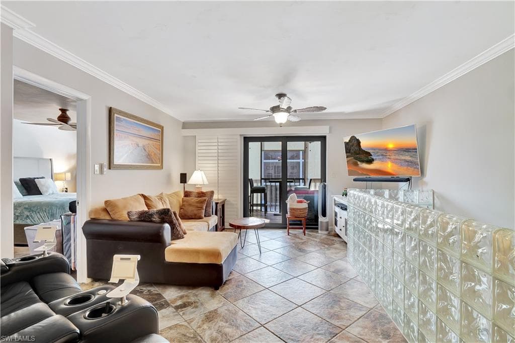 9395 Pennsylvania Ave 2, Bonita Springs, FL 34135-5